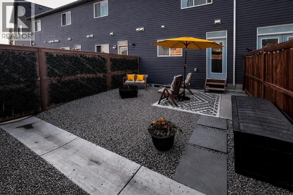 24 Carringvue Way NW, Calgary, Alberta  T3P 1K8 - Photo 37 - A2293180