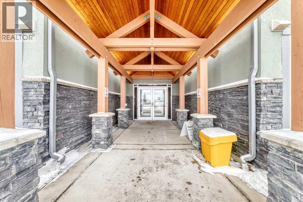 206, 1005b Westmount Drive, Strathmore, Alberta  T1P 0C3 - Photo 38 - A2293890