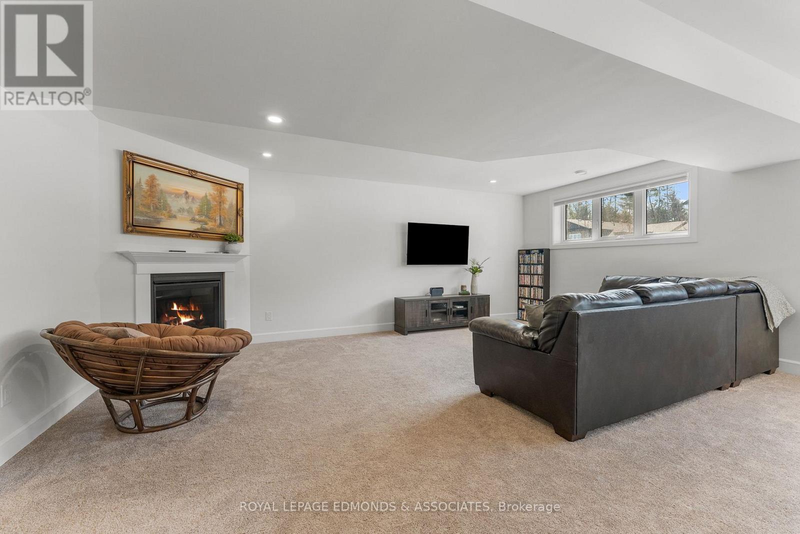 142 Chad Street, Petawawa, Ontario  K8H 0G8 - Photo 28 - X12978084