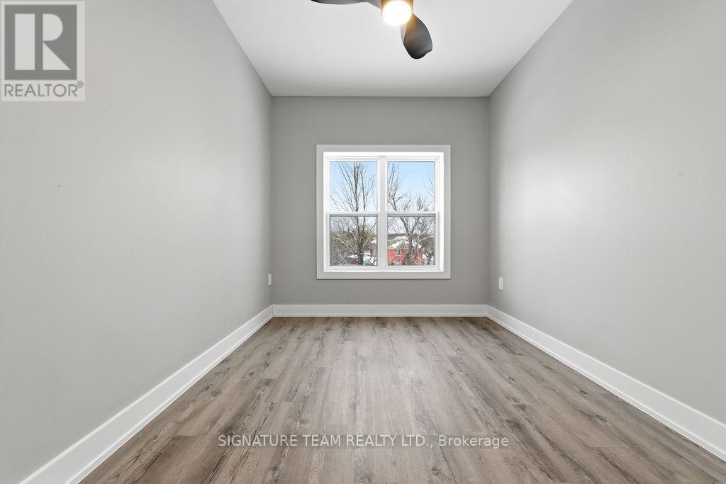 301 - 78b Queen Street, Bonnechere Valley, Ontario  K0J 1T0 - Photo 21 - X12978174