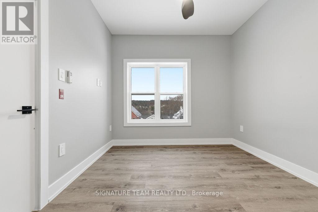 301 - 78b Queen Street, Bonnechere Valley, Ontario  K0J 1T0 - Photo 23 - X12978174