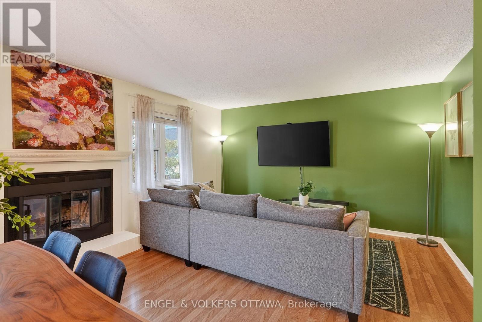 208 - 6 Terrace Drive, Ottawa, Ontario  K2H 9J2 - Photo 5 - X12977940