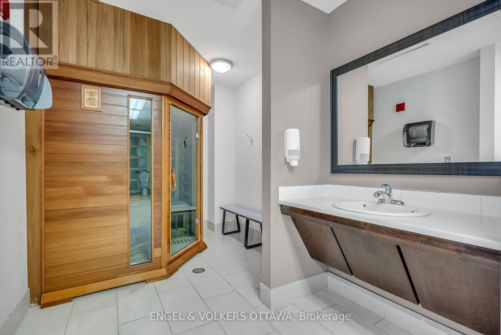 811 - 238 Besserer Street, Ottawa, Ontario  K1N 6B1 - Photo 26 - X12977970