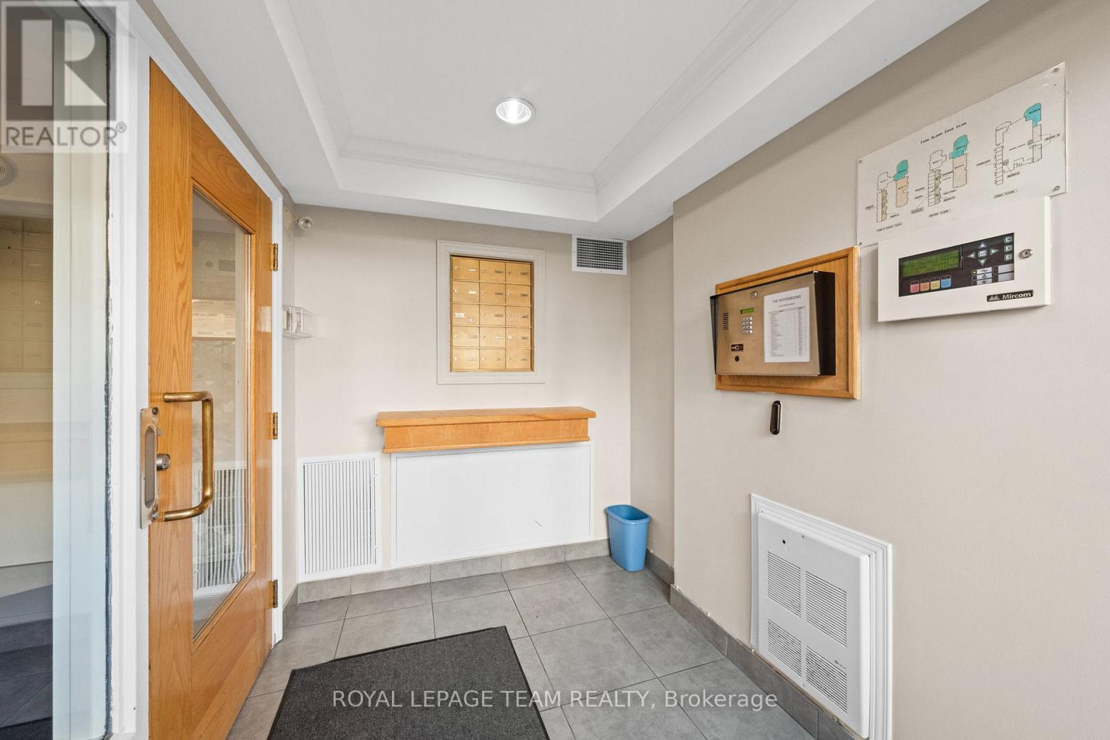 202d - 1 Columbus Avenue, Ottawa, Ontario  K1K 4L1 - Photo 30 - X12977994