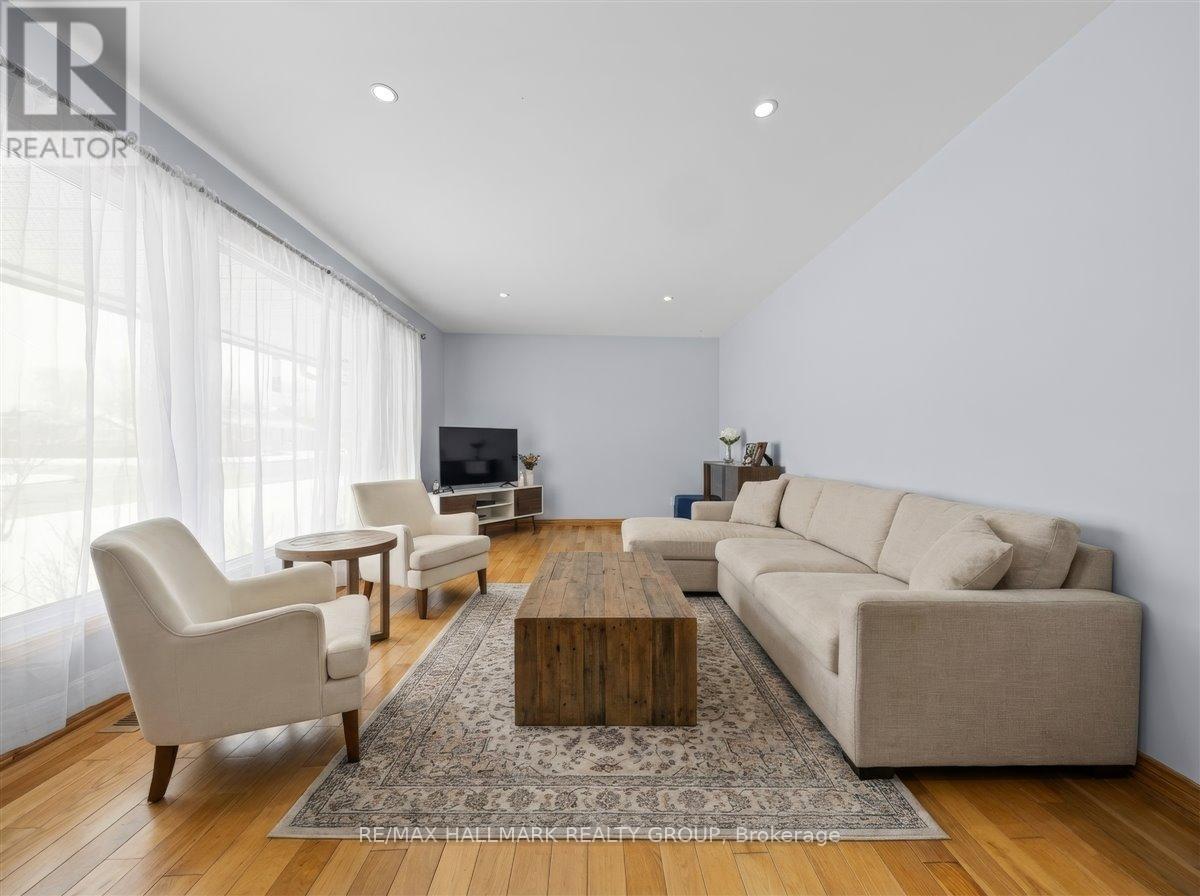 66 Broadview Avenue E, Smiths Falls, Ontario  K7A 3W6 - Photo 15 - X12978004