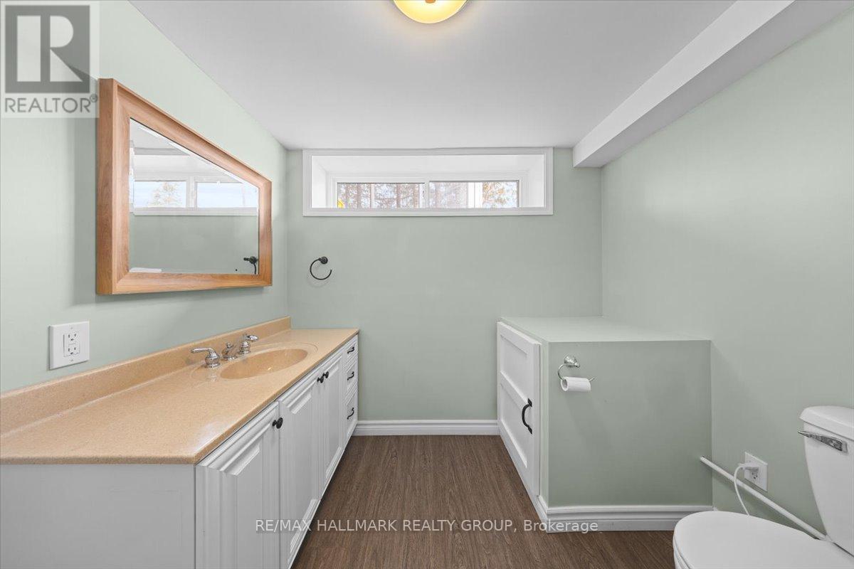 66 Broadview Avenue E, Smiths Falls, Ontario  K7A 3W6 - Photo 37 - X12978004