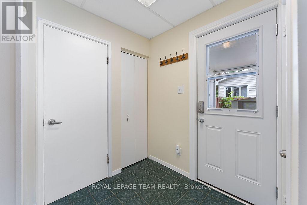 123 Abbeyhill Drive, Ottawa, Ontario  K2L 1H4 - Photo 18 - X12978154