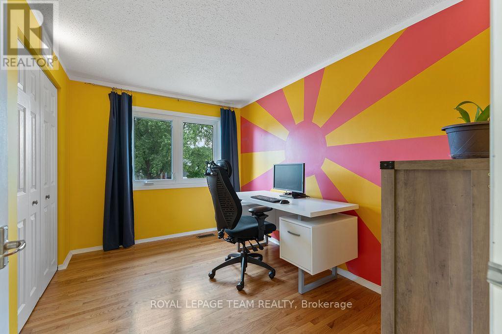 123 Abbeyhill Drive, Ottawa, Ontario  K2L 1H4 - Photo 24 - X12978154