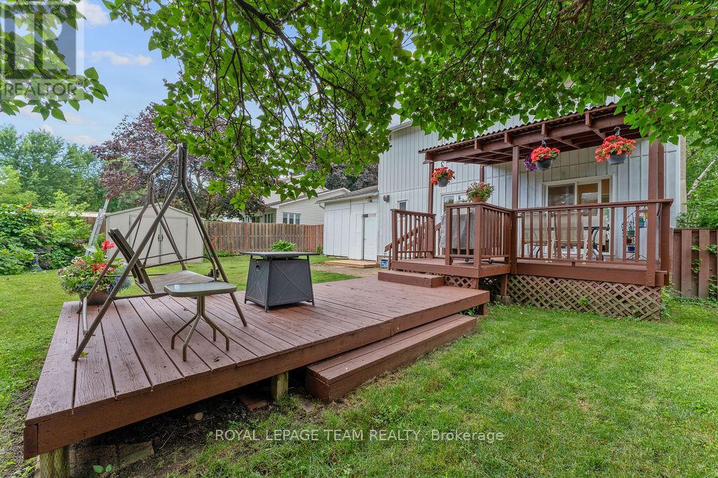 123 Abbeyhill Drive, Ottawa, Ontario  K2L 1H4 - Photo 32 - X12978154