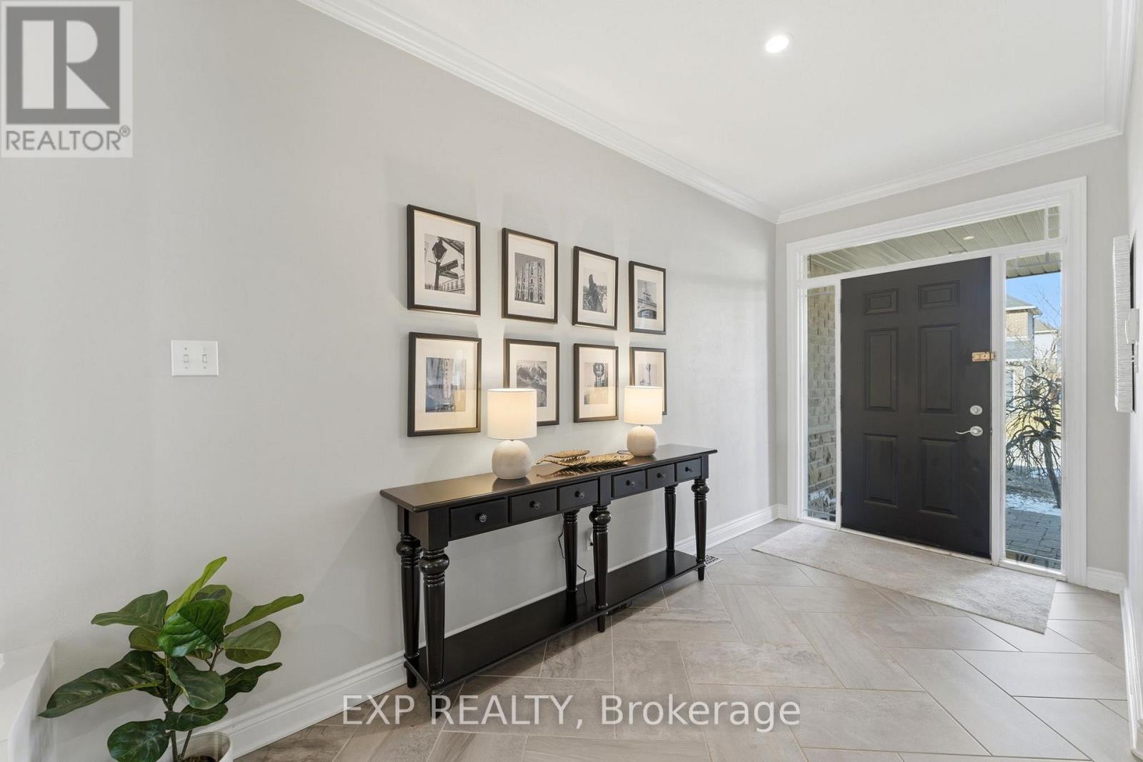 509 Clarington Avenue, Ottawa, Ontario  K4A 0A3 - Photo 3 - X12978188