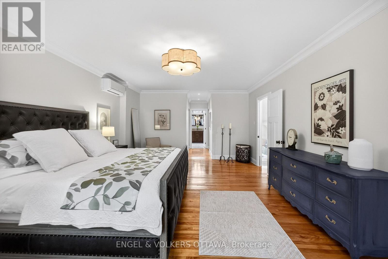 498 Queen Elizabeth Drive, Ottawa, Ontario  K1S 3N4 - Photo 23 - X12978198