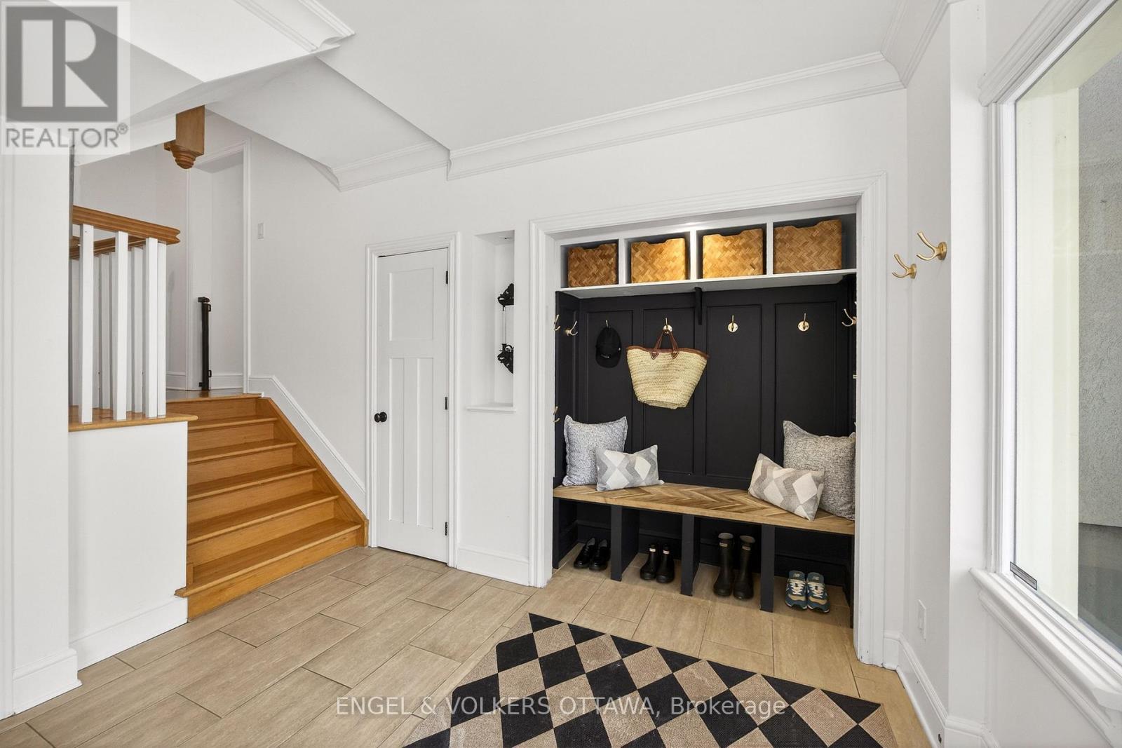 498 Queen Elizabeth Drive, Ottawa, Ontario  K1S 3N4 - Photo 41 - X12978198