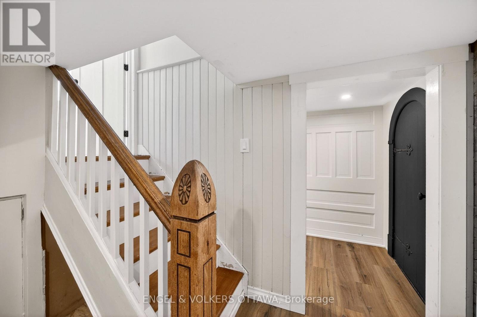 498 Queen Elizabeth Drive, Ottawa, Ontario  K1S 3N4 - Photo 42 - X12978198