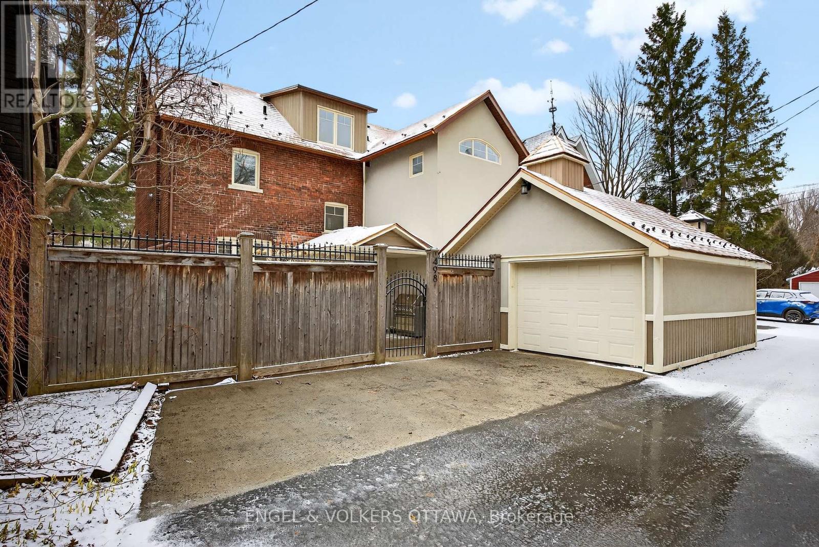 498 Queen Elizabeth Drive, Ottawa, Ontario  K1S 3N4 - Photo 49 - X12978198