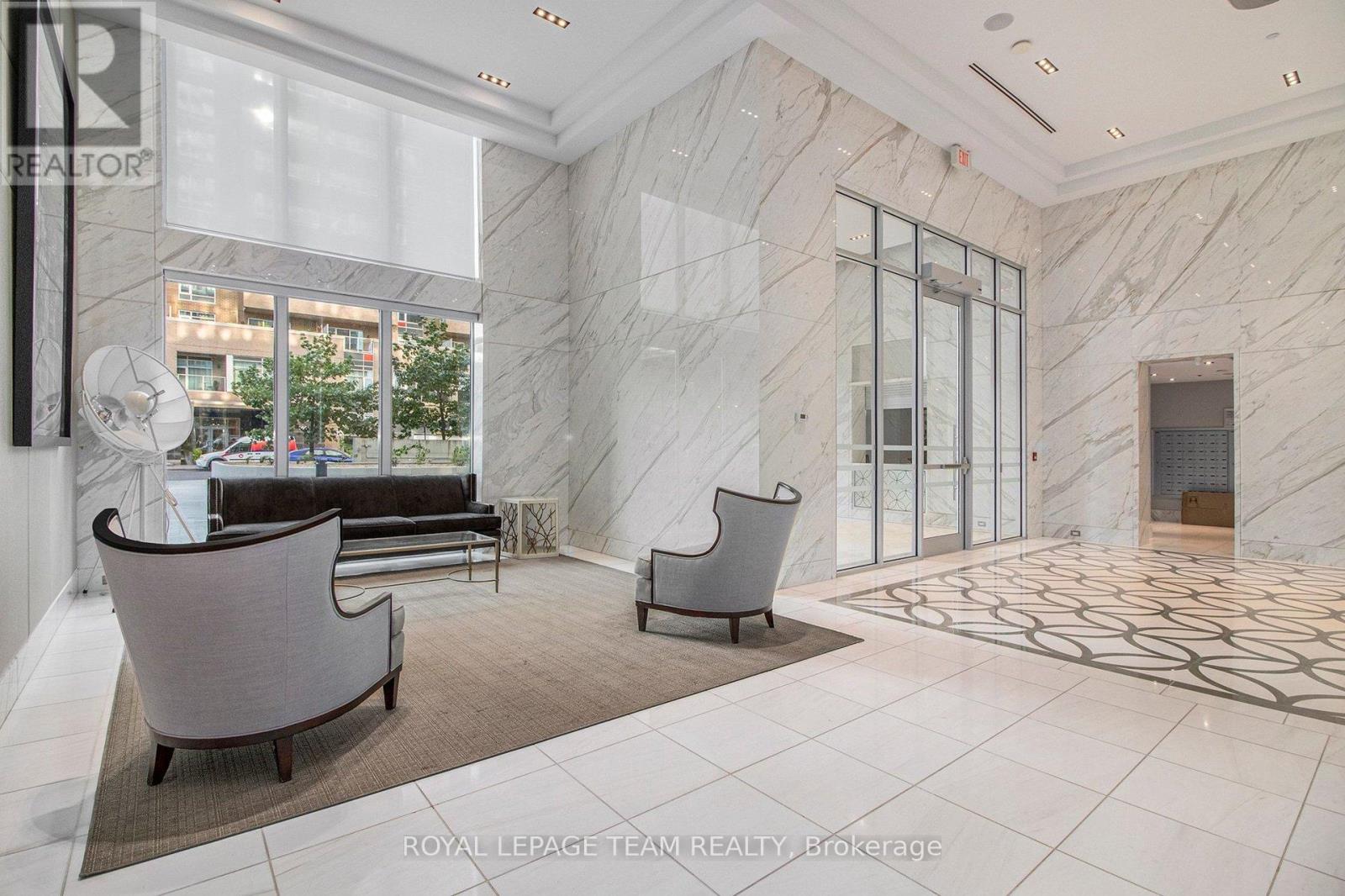 406 - 111 Champagne Avenue S, Ottawa, Ontario  K1S 5V3 - Photo 6 - X12978204