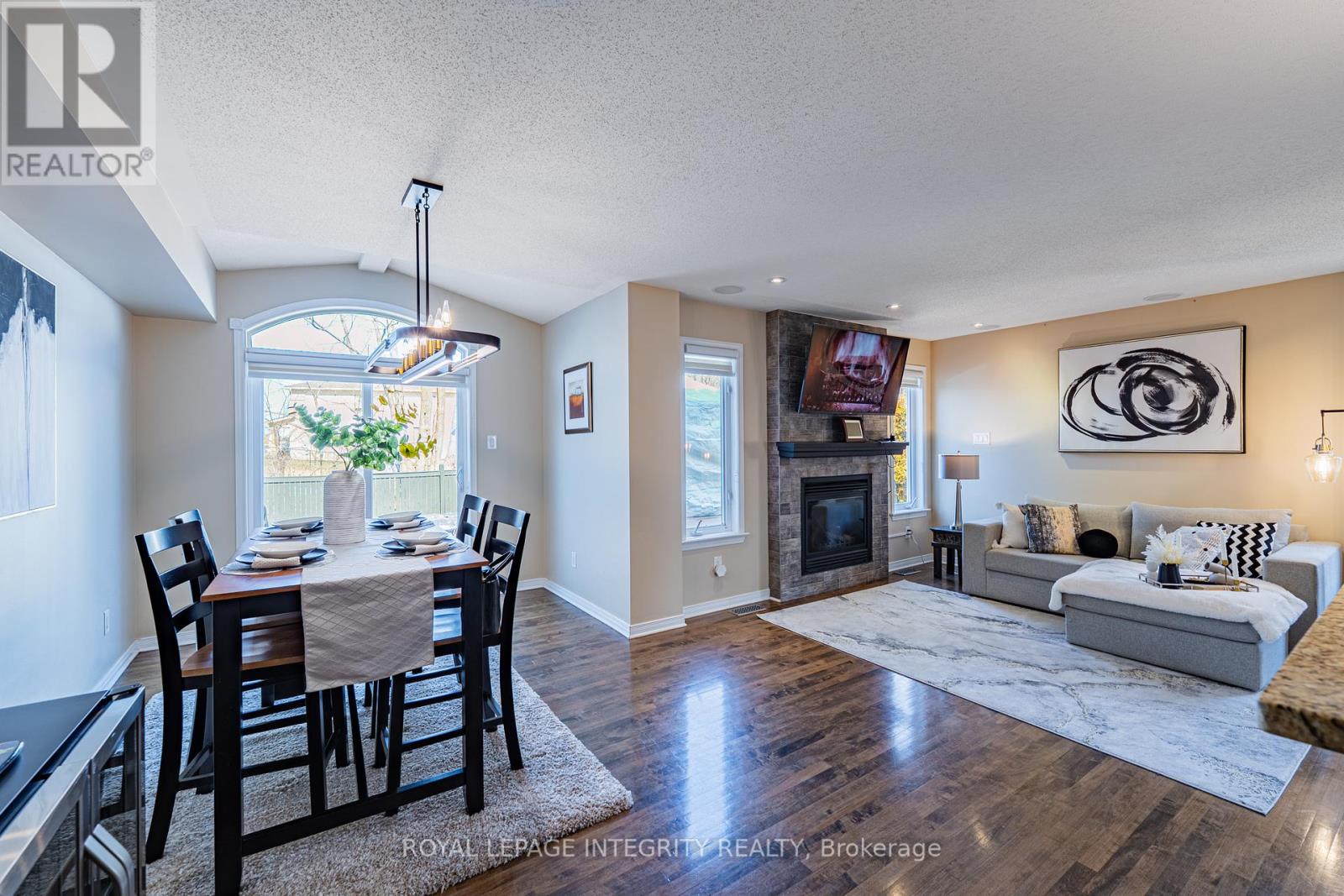 349 Celtic Ridge Crescent, Ottawa, Ontario  K2W 0B6 - Photo 14 - X12978232