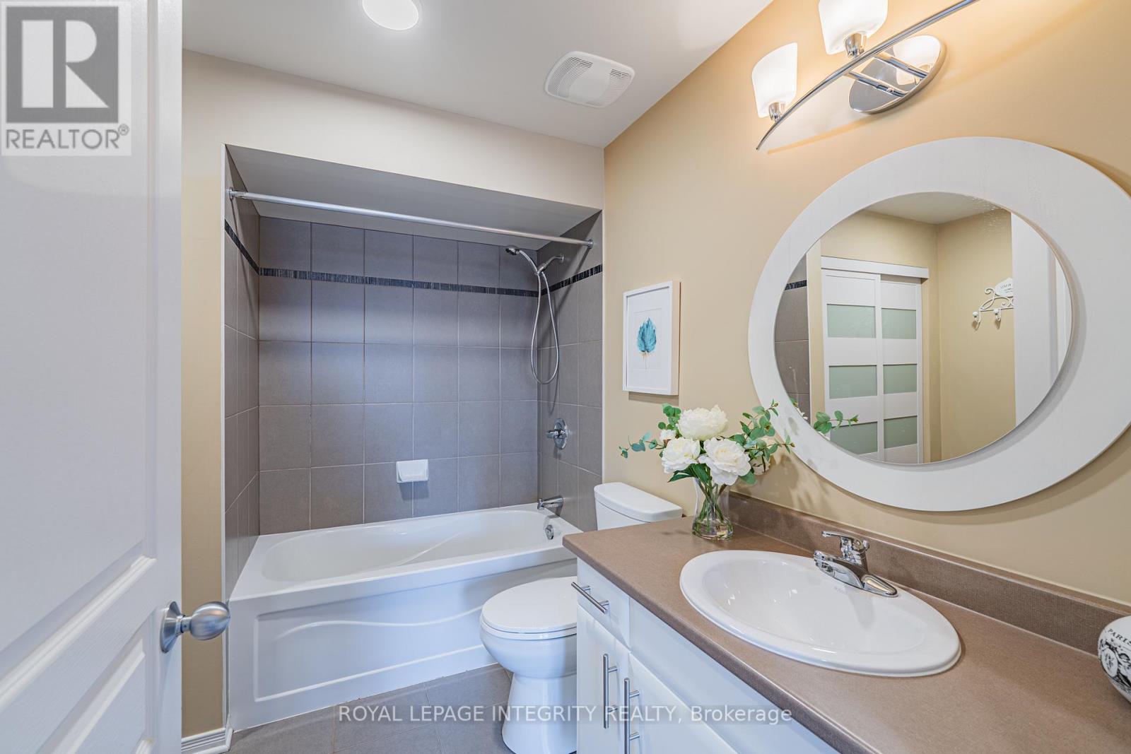 349 Celtic Ridge Crescent, Ottawa, Ontario  K2W 0B6 - Photo 30 - X12978232