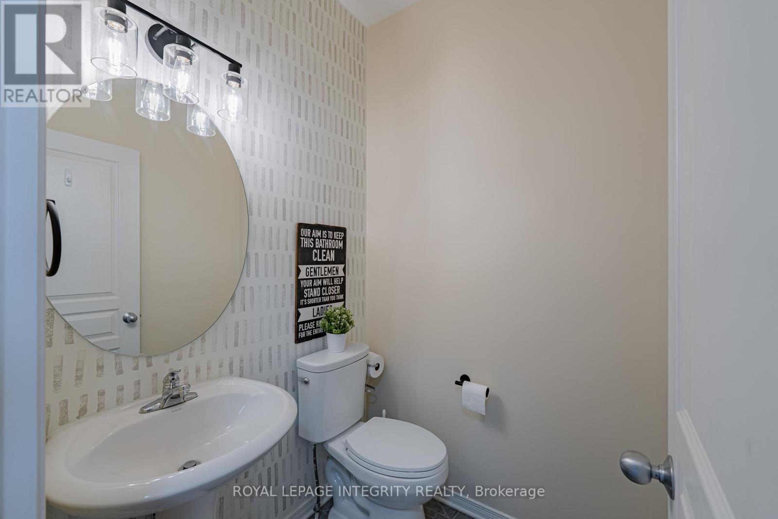 349 Celtic Ridge Crescent, Ottawa, Ontario  K2W 0B6 - Photo 7 - X12978232