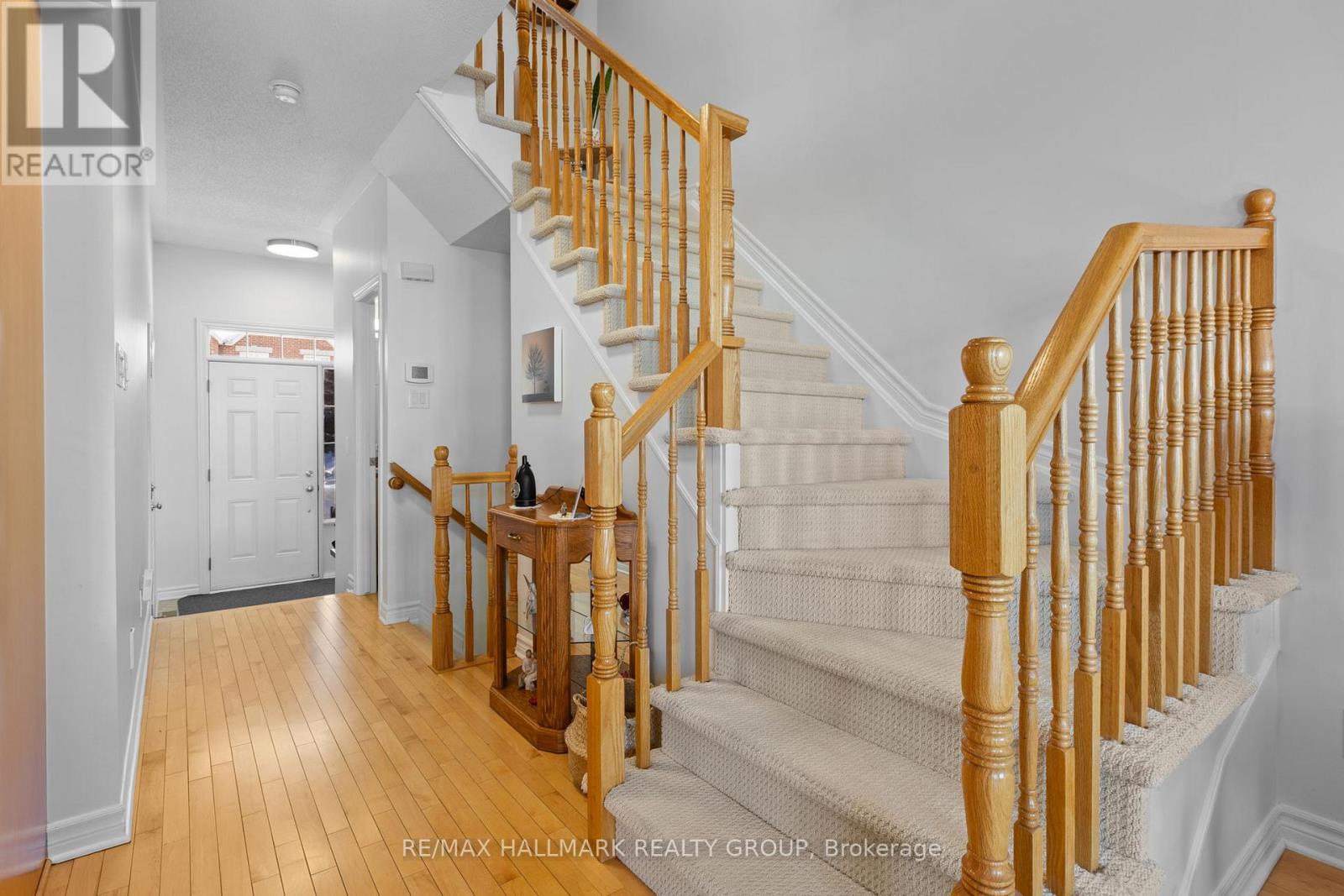 219 Jersey Tea Circle, Ottawa, Ontario  K1V 2L4 - Photo 13 - X12978234