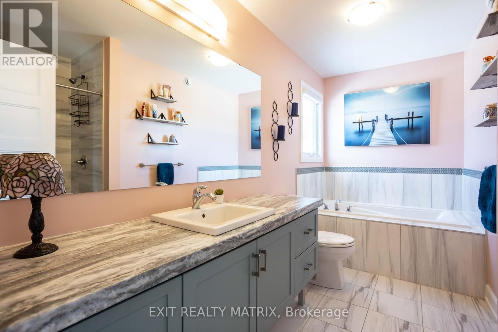 273 Central Park Boulevard, Russell, Ontario  K4R 0E9 - Photo 18 - X12978246