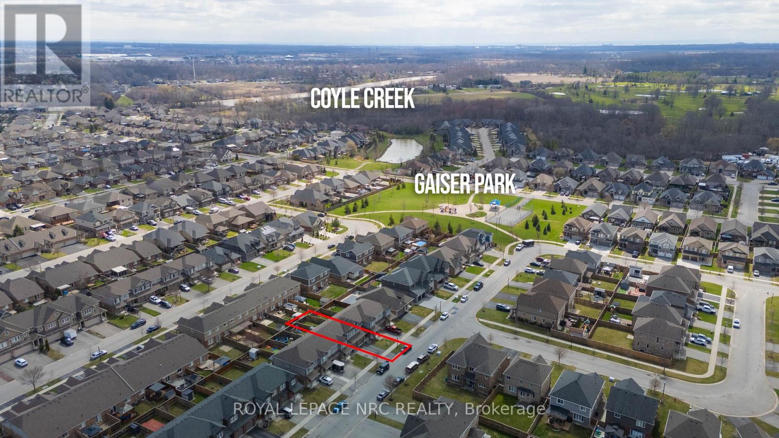 323 Silverwood Avenue, Welland, Ontario  L3C 0C5 - Photo 3 - X12977986