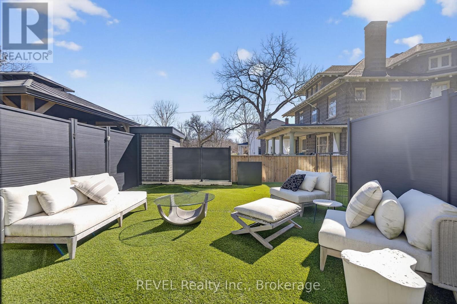 10 - 1397 York Road, Niagara-On-The-Lake, Ontario  L0S 1J1 - Photo 34 - X12978024