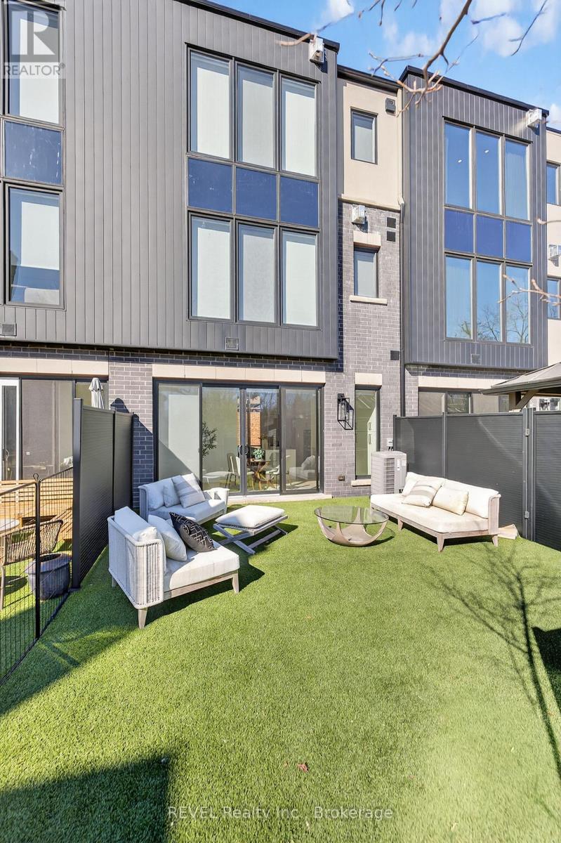 10 - 1397 York Road, Niagara-On-The-Lake, Ontario  L0S 1J1 - Photo 37 - X12978024