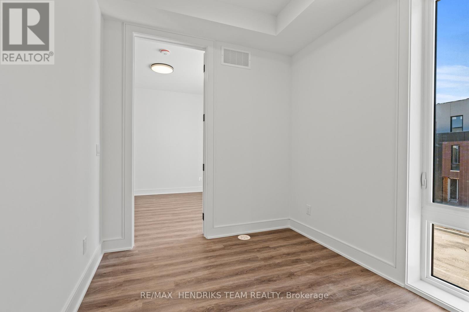 160 Everett Common, St. Catharines, Ontario  L2P 0G7 - Photo 18 - X12978256