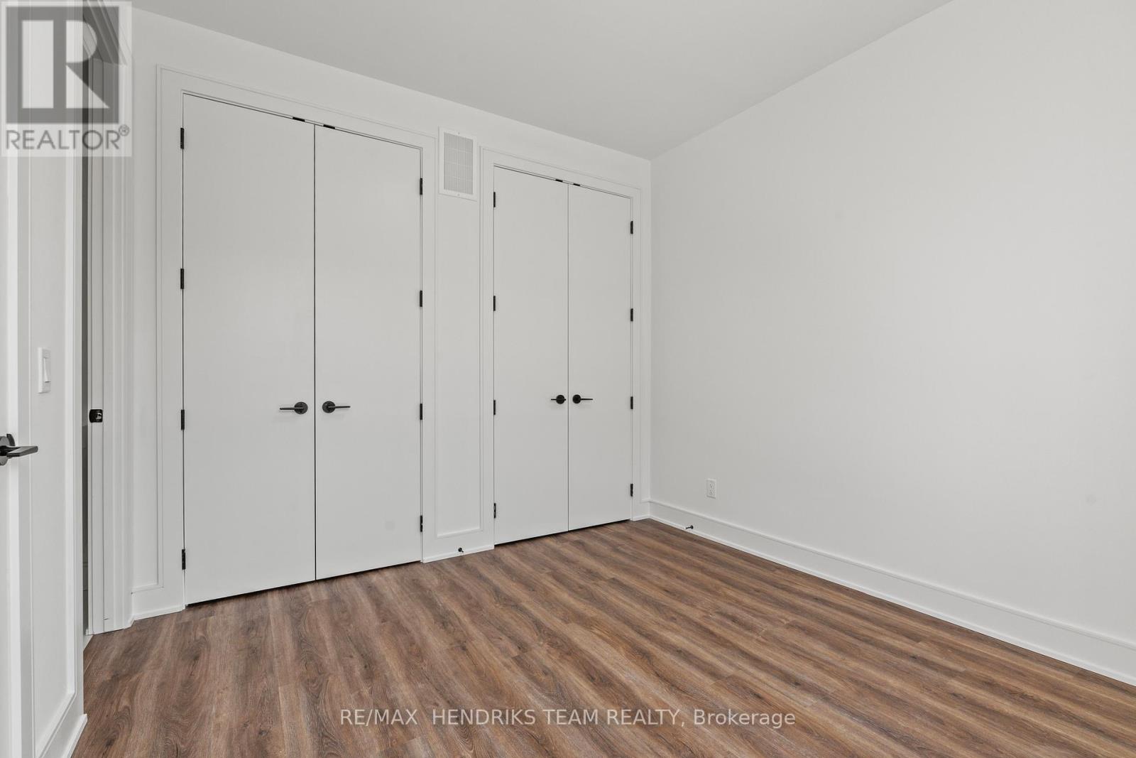 160 Everett Common, St. Catharines, Ontario  L2P 0G7 - Photo 20 - X12978256