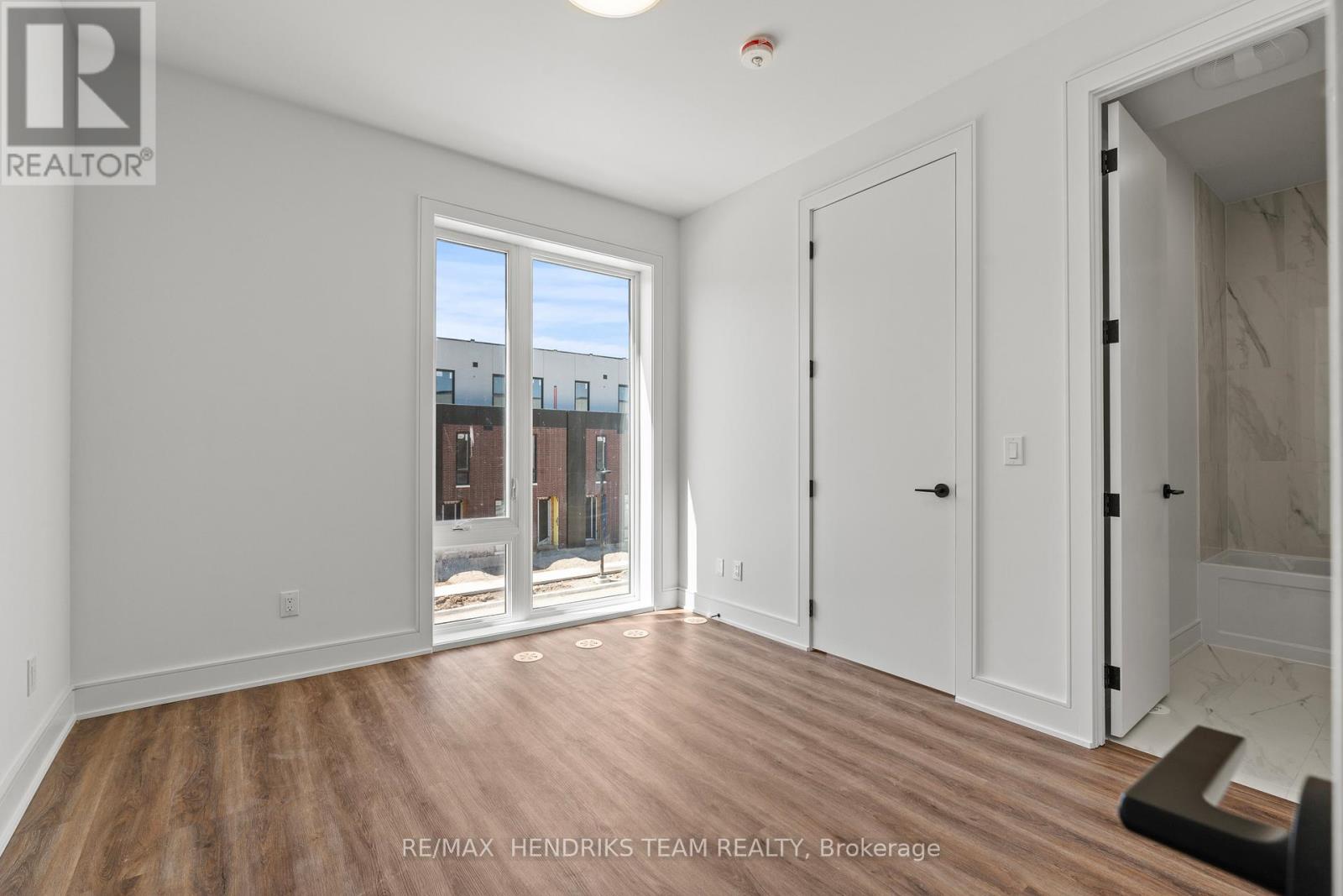 160 Everett Common, St. Catharines, Ontario  L2P 0G7 - Photo 21 - X12978256