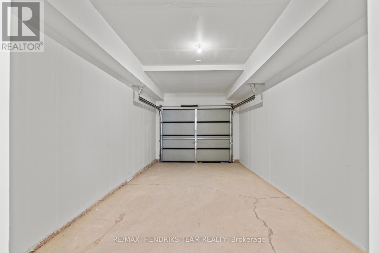 160 Everett Common, St. Catharines, Ontario  L2P 0G7 - Photo 23 - X12978256