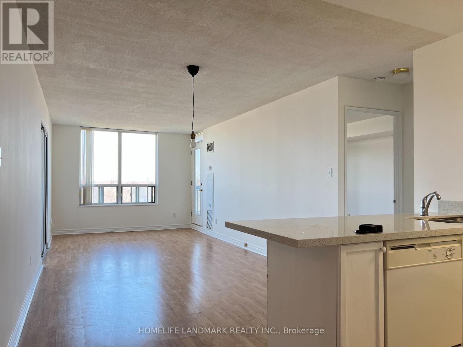 909 - 28 EMPRESS AVENUE, Toronto, Ontario