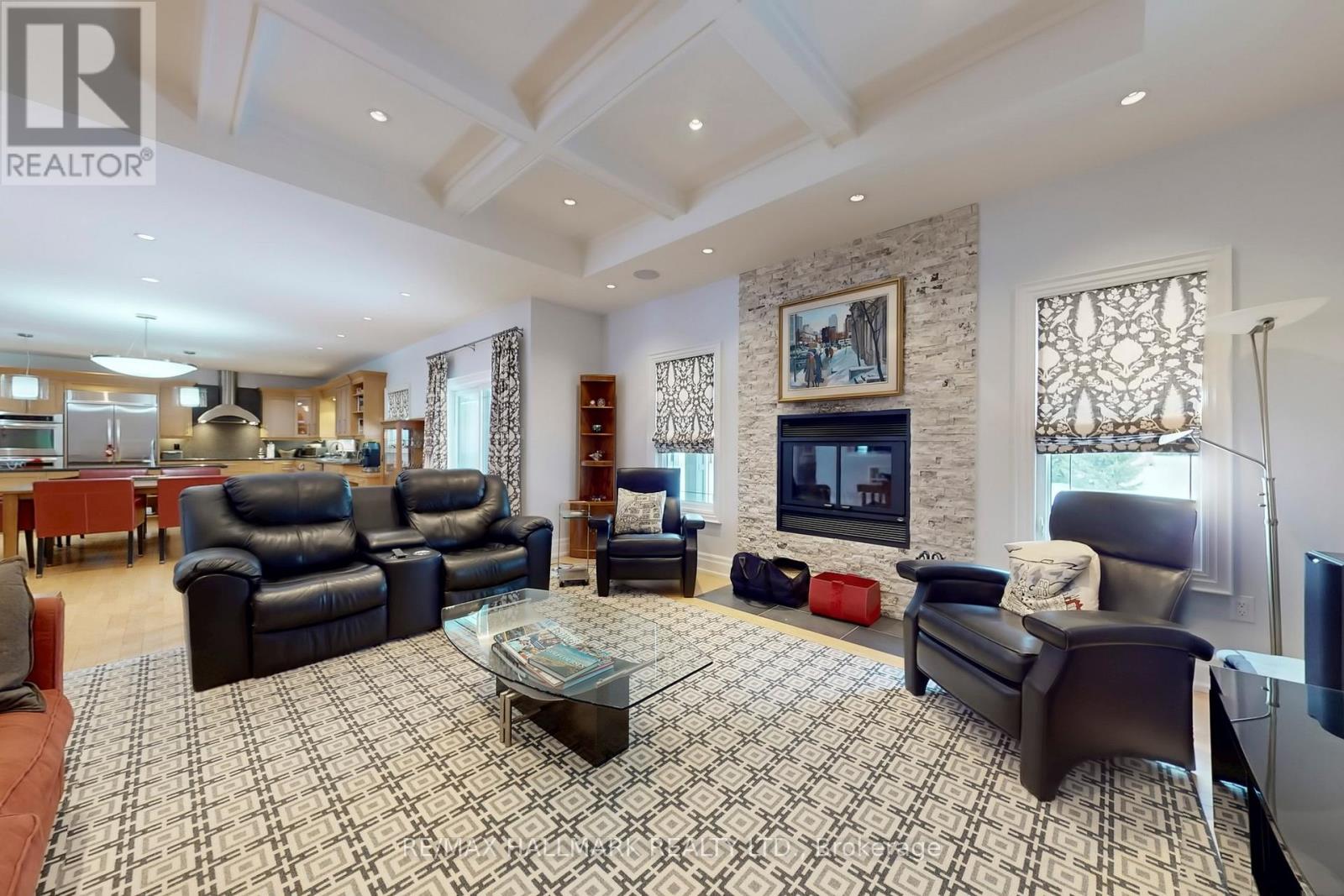 67 Grayfield Drive, Whitchurch-Stouffville, Ontario  L4A 0B1 - Photo 8 - N12646828