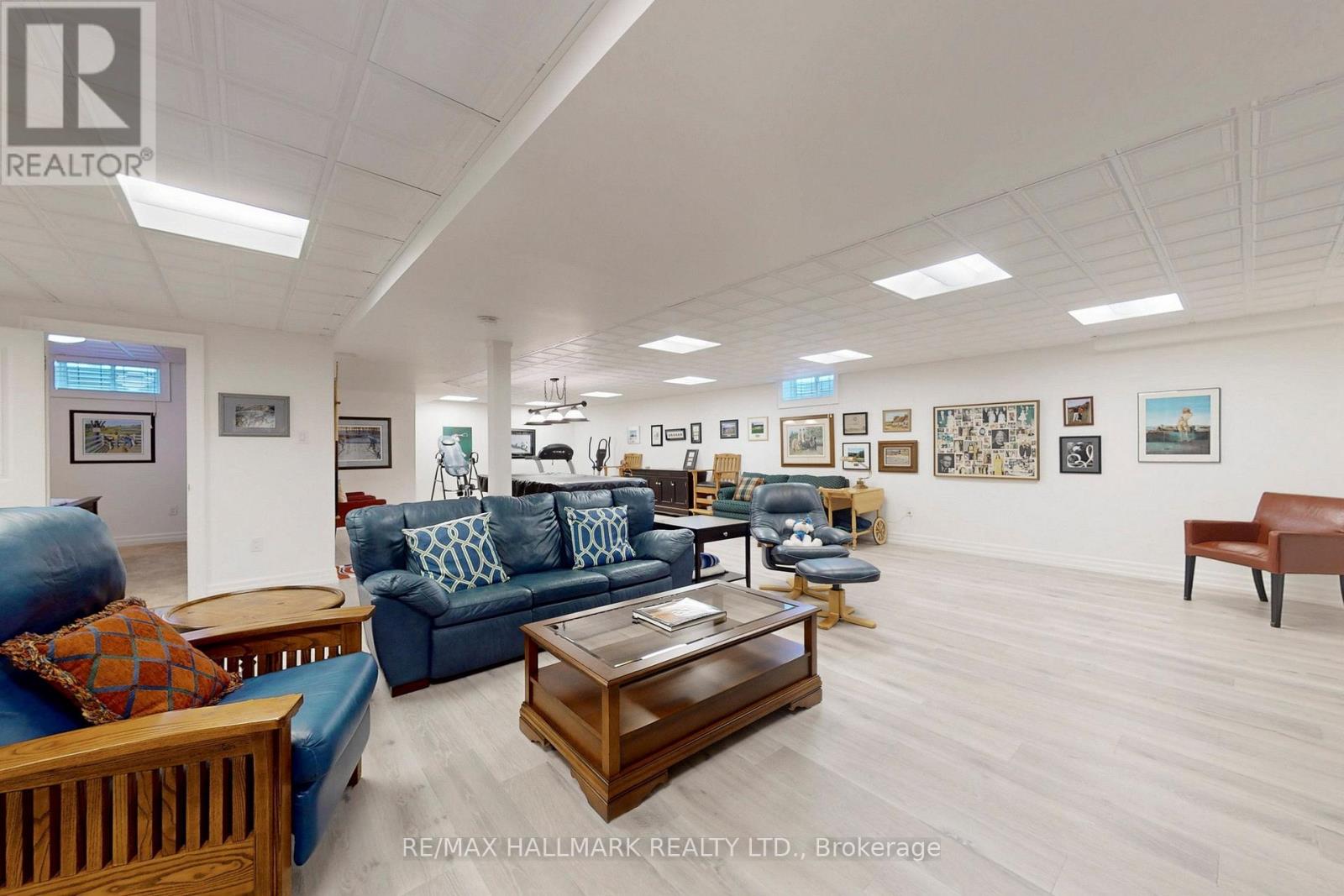 67 Grayfield Drive, Whitchurch-Stouffville, Ontario  L4A 0B1 - Photo 30 - N12646828