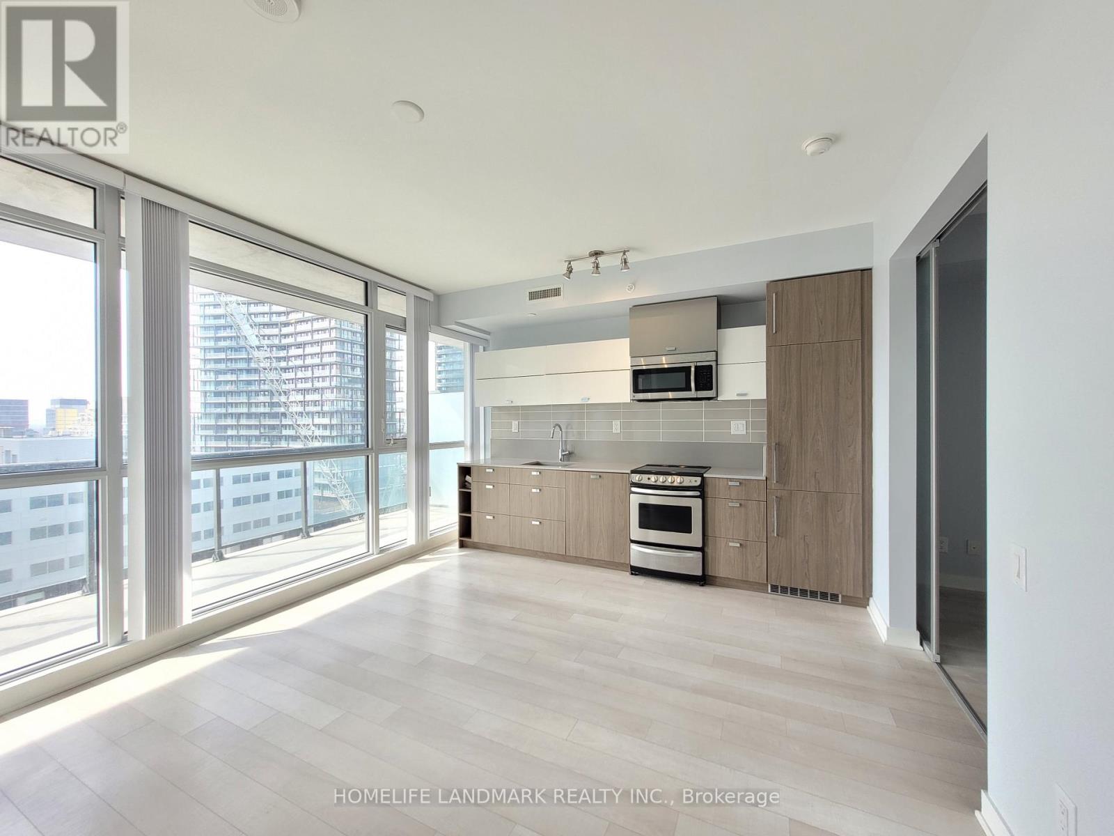 1301 - 290 Adelaide Street W, Toronto, Ontario  M5V 1P6 - Photo 4 - C12978018