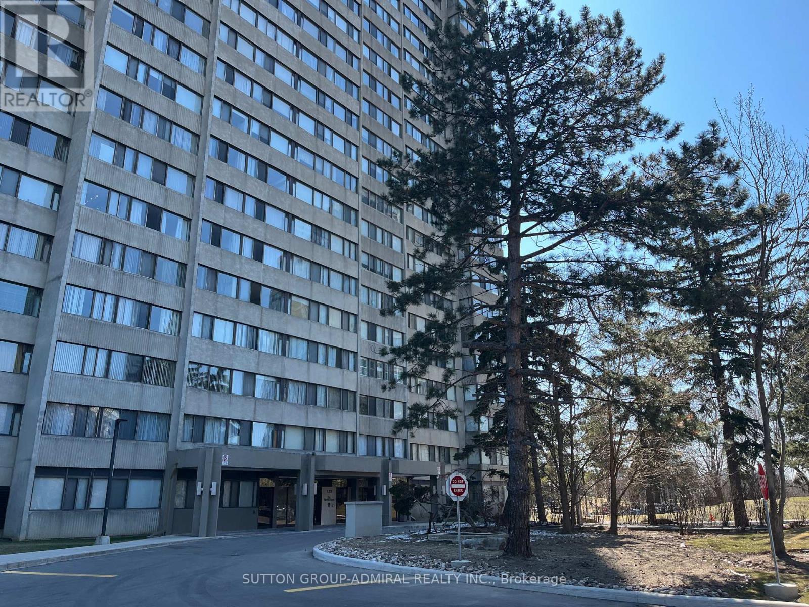 1801 - 133 Torresdale Avenue, Toronto, Ontario  M2R 3T2 - Photo 3 - C12978056