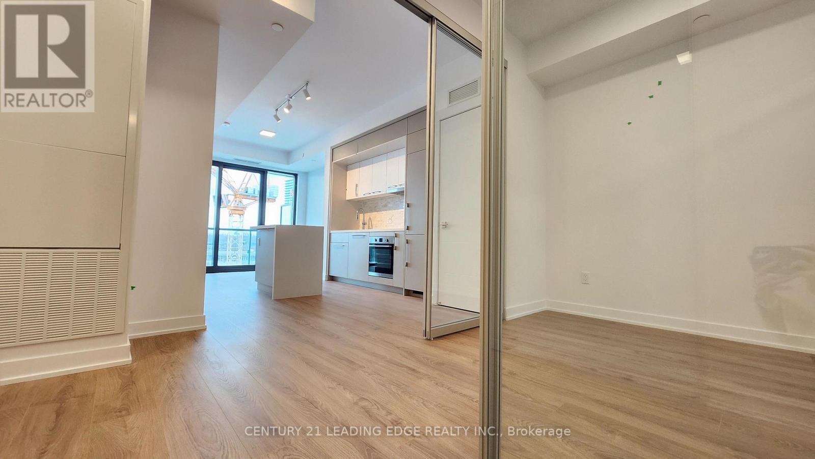 515 - 29 Green Trail Court, Toronto, Ontario  M2K 0J9 - Photo 5 - C12978082