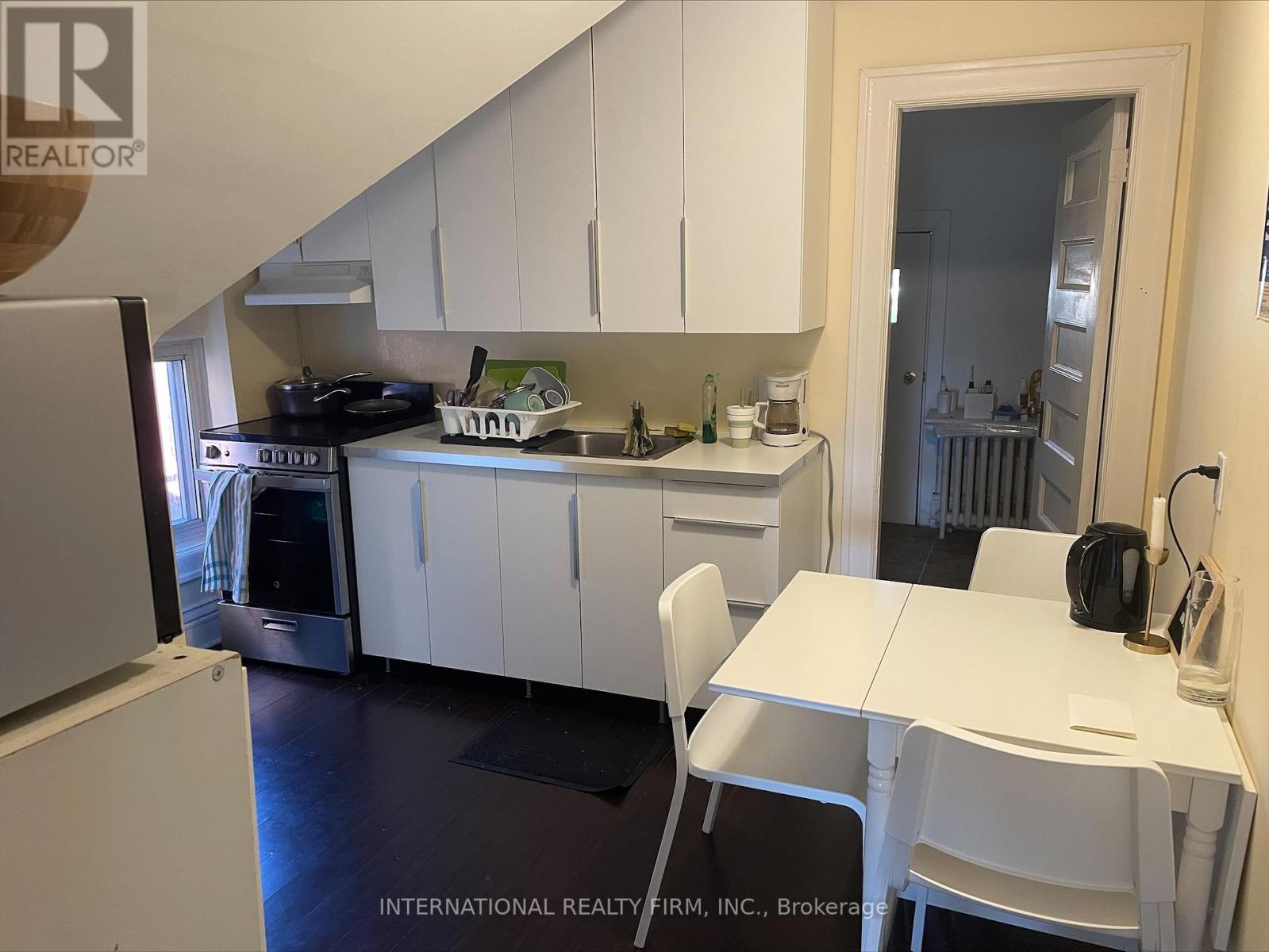 Unit D - 201 Madison Avenue, Toronto, Ontario  M5R 2S6 - Photo 10 - C12978126