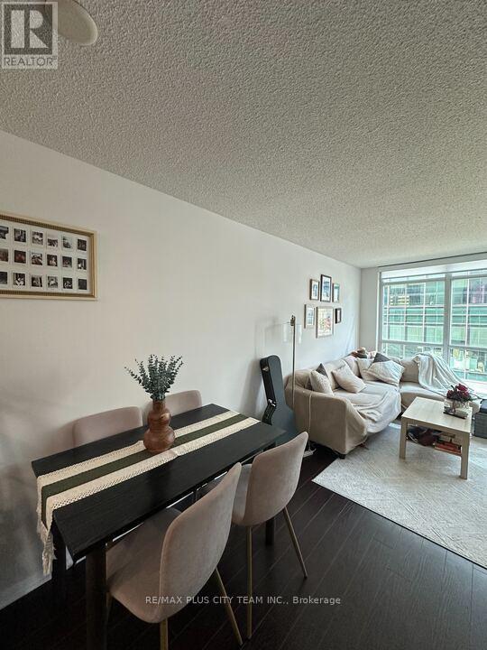 1002 - 18 Yonge Street, Toronto, Ontario  M5E 1R4 - Photo 4 - C12978158