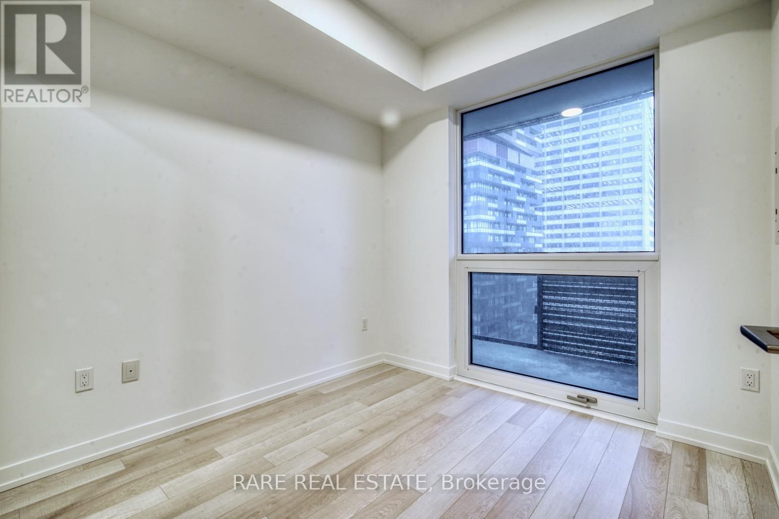 1806 - 39 Roehampton Avenue, Toronto, Ontario  M4P 0G1 - Photo 8 - C12978258