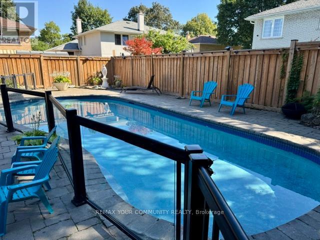 239 Wincott Drive, Toronto, Ontario  M9R 2R6 - Photo 37 - W12977792