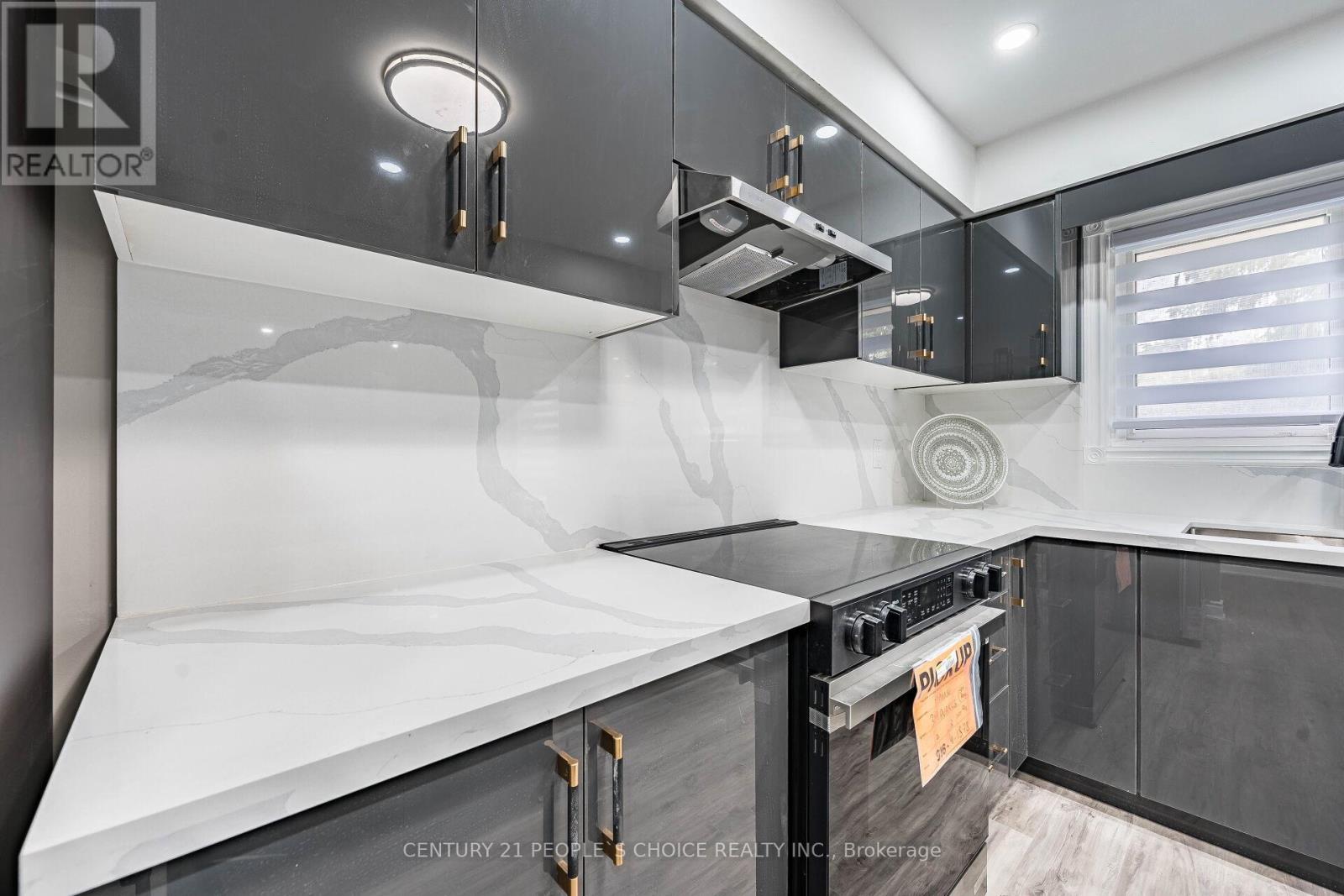 25 - 506 NORMANDY STREET, Oshawa, Ontario