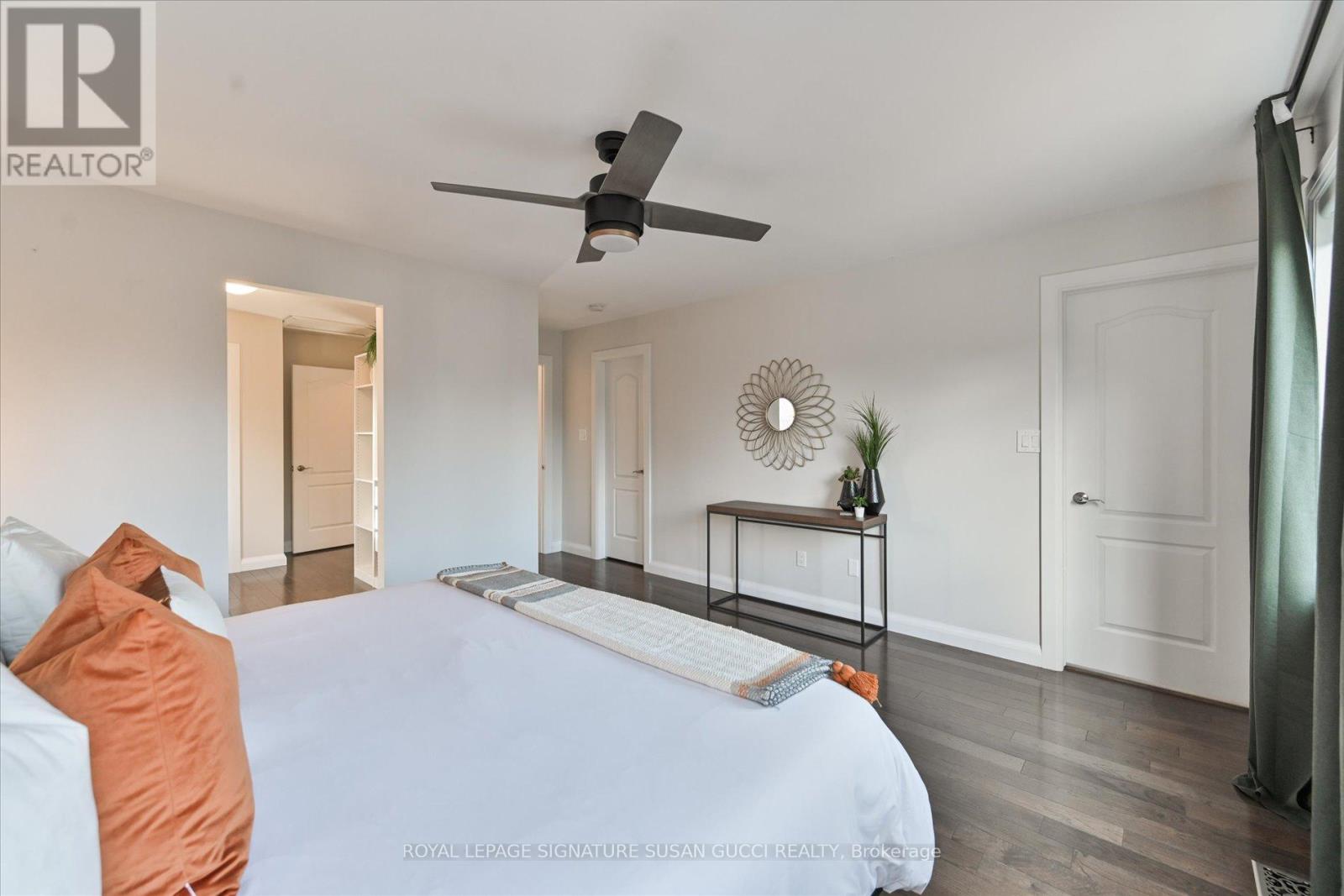 811 Cosburn Avenue, Toronto, Ontario  M4C 2V9 - Photo 26 - E12977922