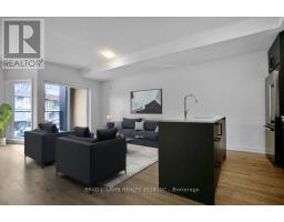 11 - 35 BIRCHCLIFF AVENUE, Toronto, Ontario