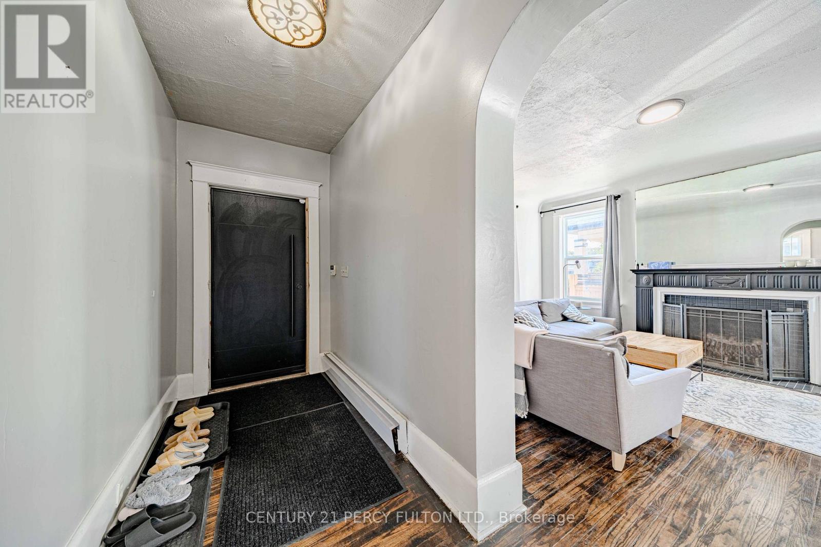 296 King Street E, Oshawa, Ontario  L1H 1C8 - Photo 6 - E12978124