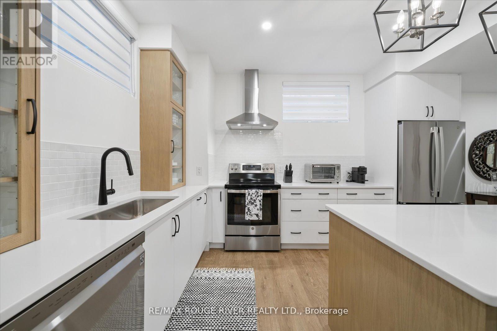 1278 Trellis Court, Pickering (Bay Ridges), Ontario  L1W 1J2 - Photo 35 - E12978144