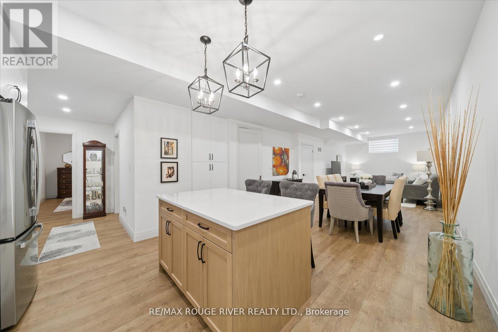 1278 Trellis Court, Pickering (Bay Ridges), Ontario  L1W 1J2 - Photo 38 - E12978144