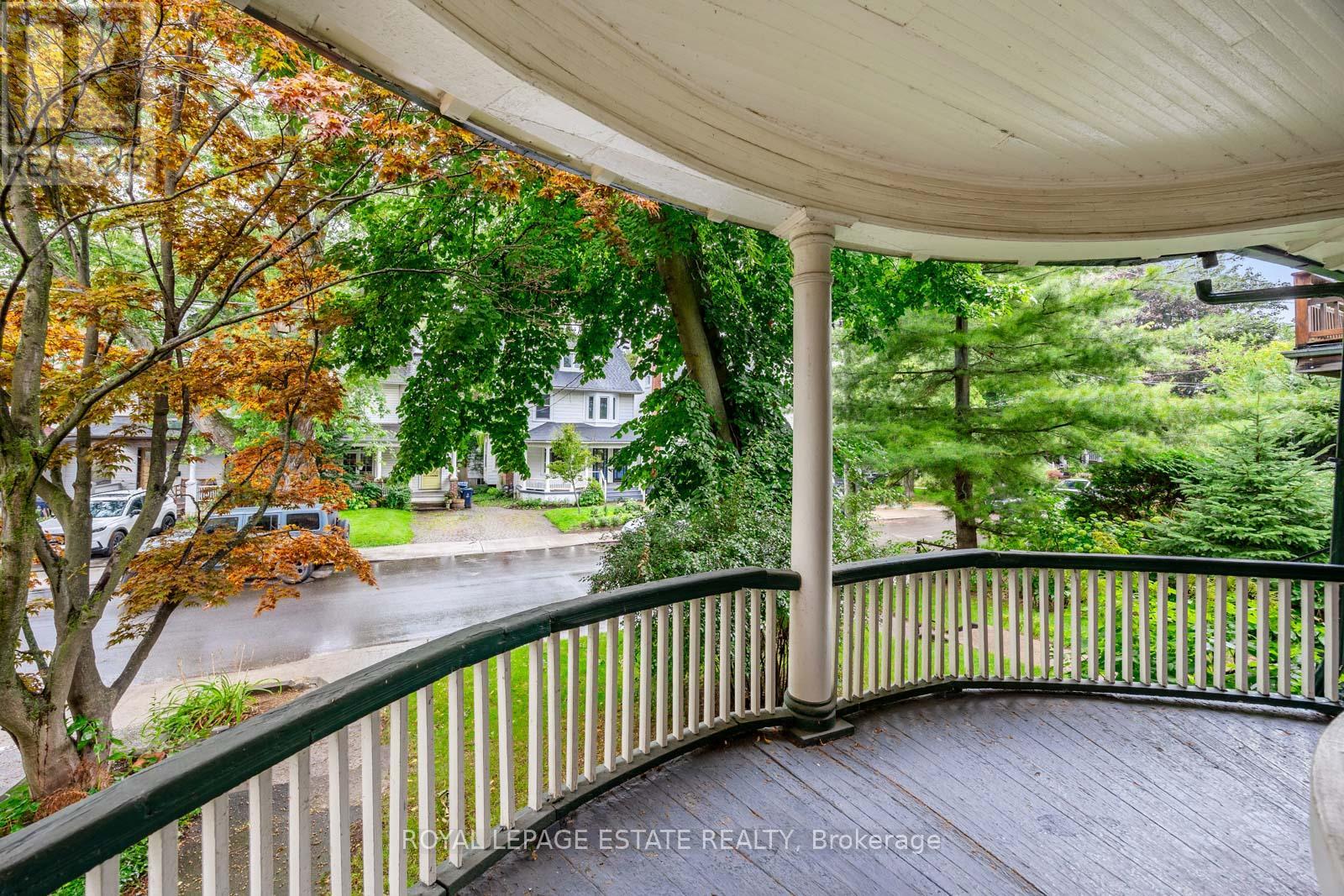 55 Leuty Avenue, Toronto (The Beaches), Ontario  M4E 2R2 - Photo 9 - E12978180