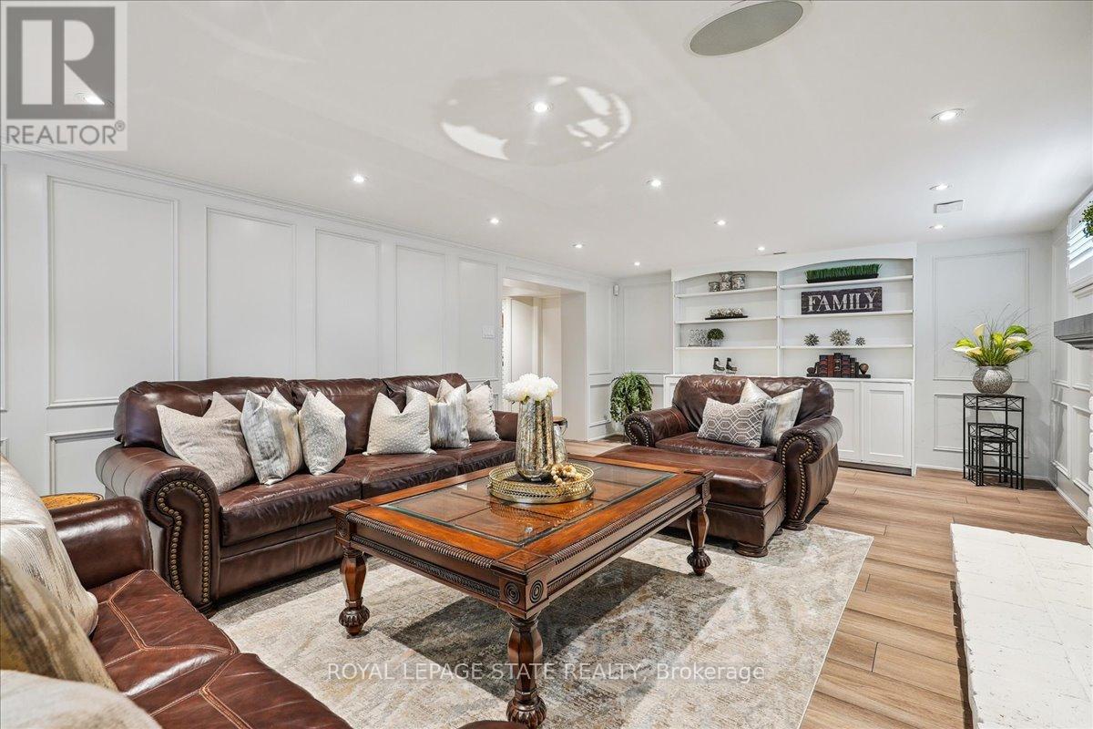 10 Azalea Court, Hamilton, Ontario  L8J 1K4 - Photo 34 - X12742372