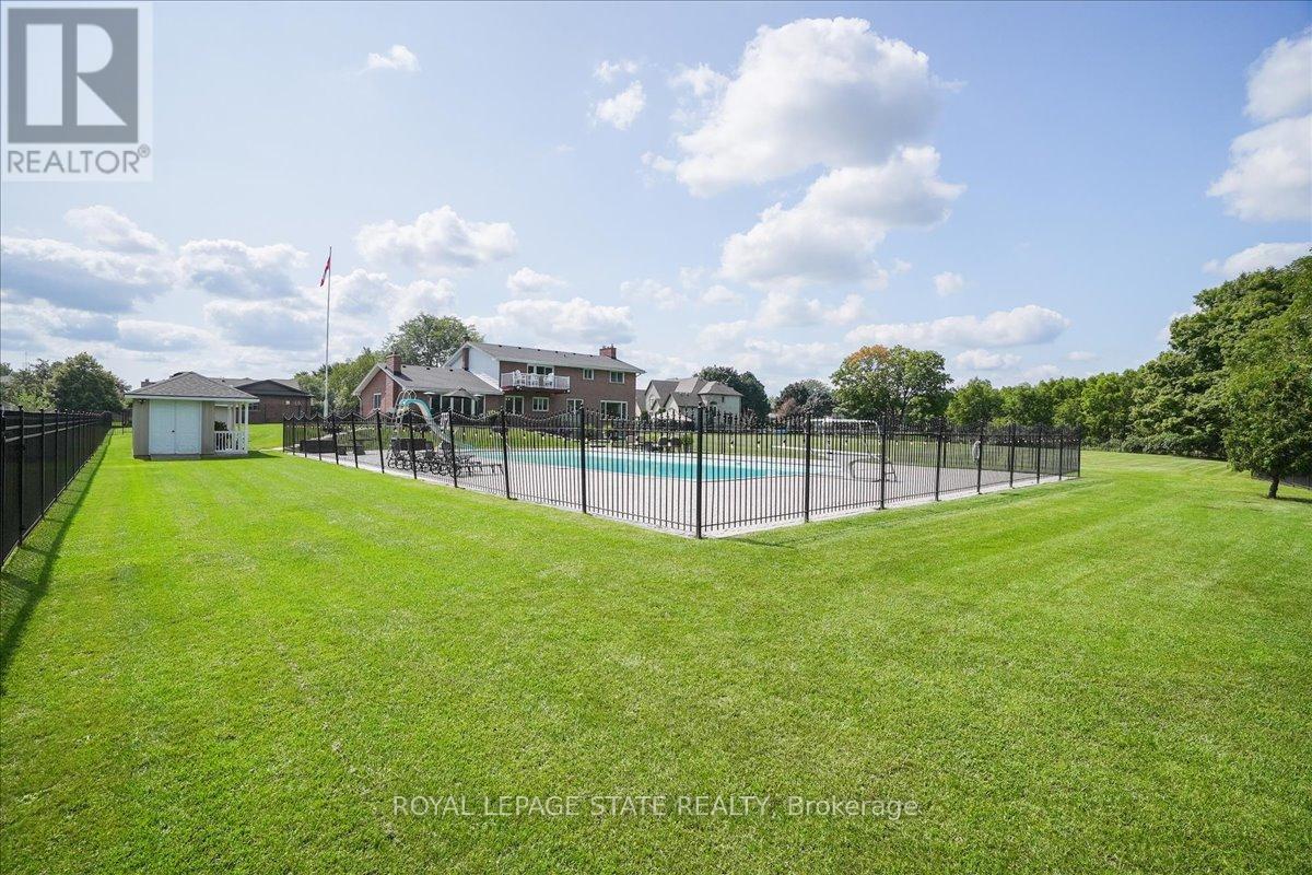 10 Azalea Court, Hamilton, Ontario  L8J 1K4 - Photo 42 - X12742372